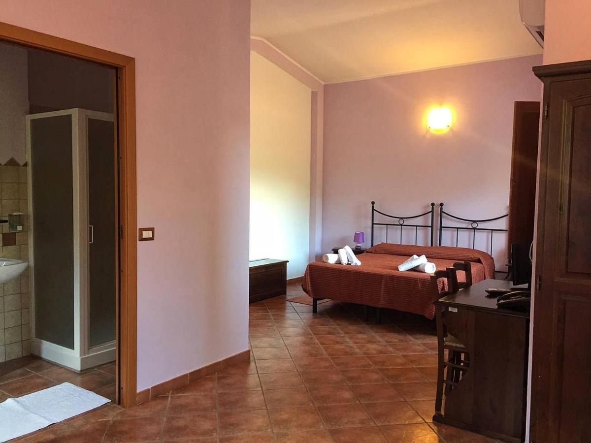 דורגלי Hotel Sant'Elene מראה חיצוני תמונה