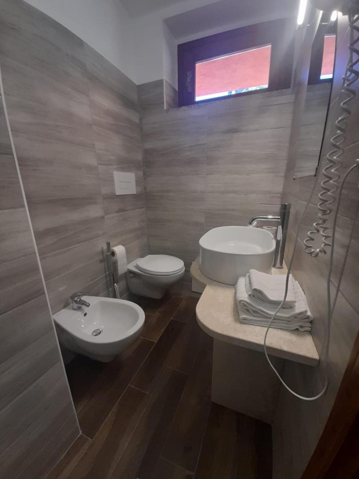 דורגלי Hotel Sant'Elene מראה חיצוני תמונה